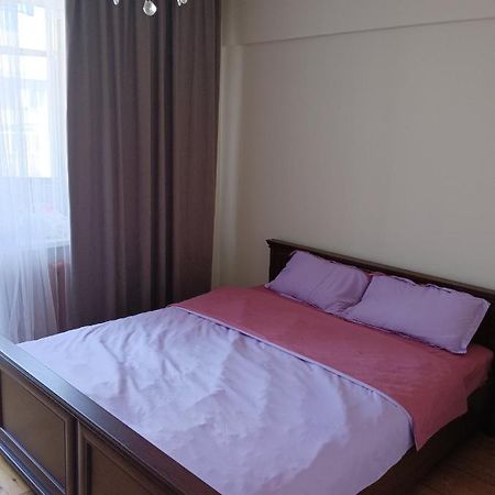 Квартира На Абая Almati Kültér fotó